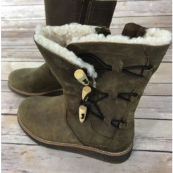 uggs women leather